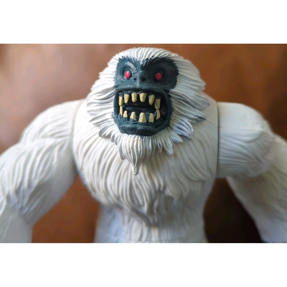 Animal Planet Yeti 7" Action Figure Chap Mei Toys R Us Exclusive RARE 2015